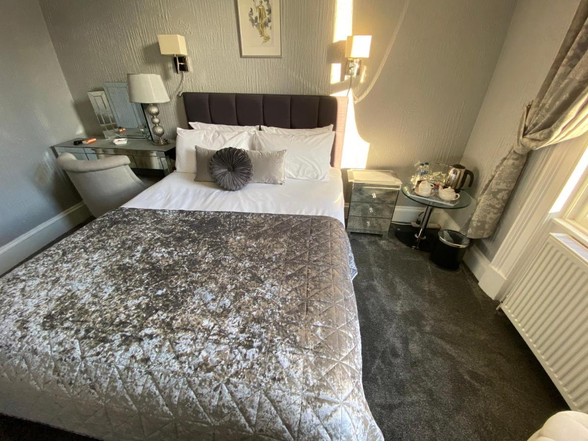 Bed and Breakfast Ashburn House à Fort William Extérieur photo